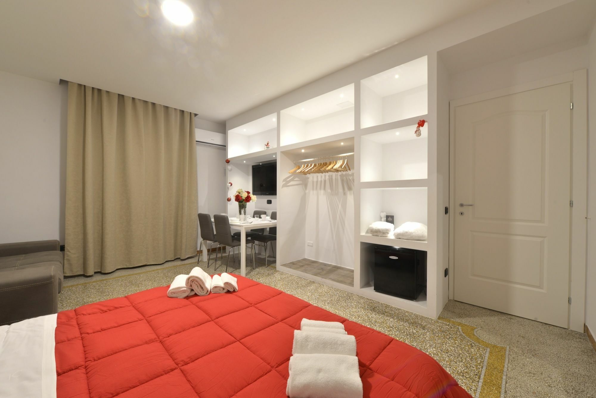 Napoli Central City Gasthof